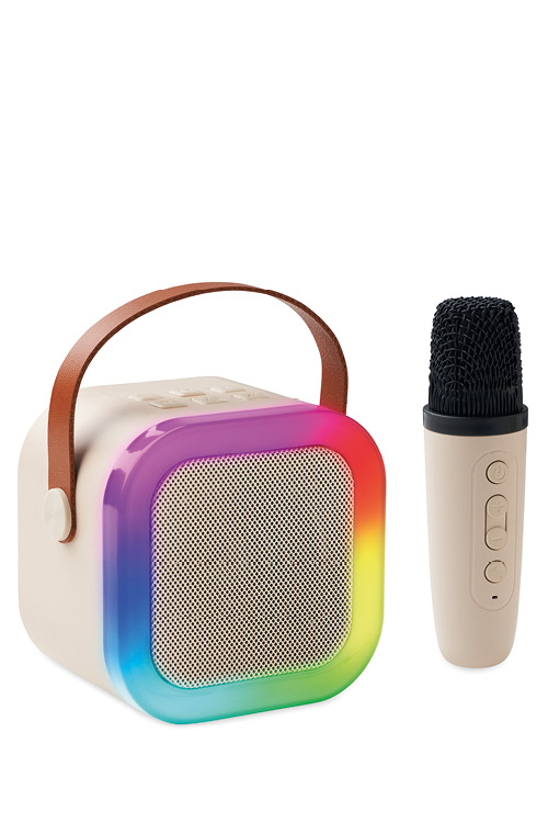 karaoke-sett med logo, høyttaler med logo, mikrofon med logo, karaoke sett, karaoke med LED-lys, trådløs mikrofon, bærbar høyttaler, firmagaver med logo, profilprodukter, reklameartikler, giveaways, events, festartikler, team-building produkter, LED høyttaler med mikrofon, merking med logo, trykk på produkter, lasergravering, reklamegaver, merchandise, promotering, mikrofon med batteri, kompakt karaoke